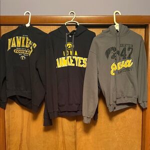 Iowa Hawkeyes Black and Gray Men's Sweaters